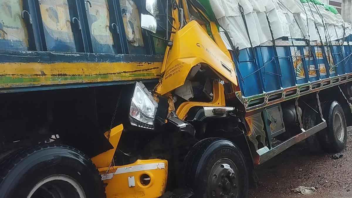 মণিরামপুরে সড়ক দুর্ঘটনায় নিহত ২