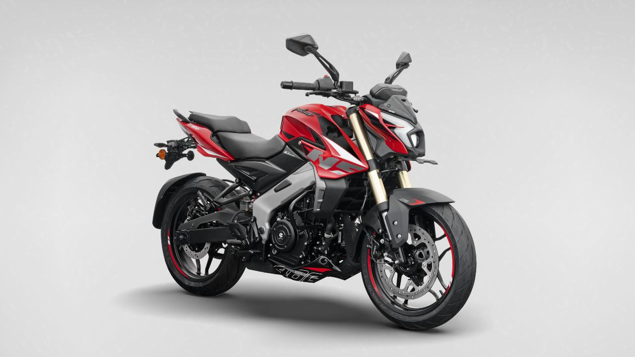 bajaj pulsar 400 cc bike