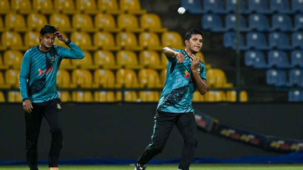 বাংলাদেশ-শ্রীলঙ্কা টি-টোয়েন্টি সিরিজ শুরু আজ