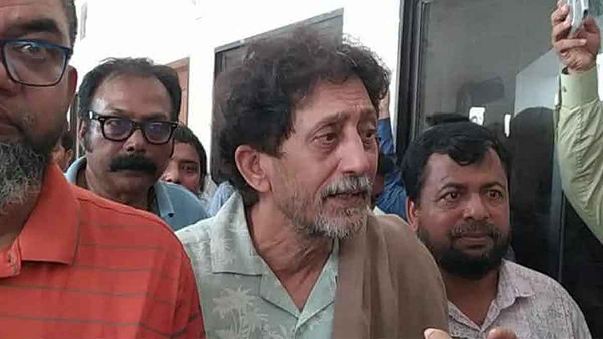 অর্থনীতিবিদ আবুল বারকাত কারাগারে