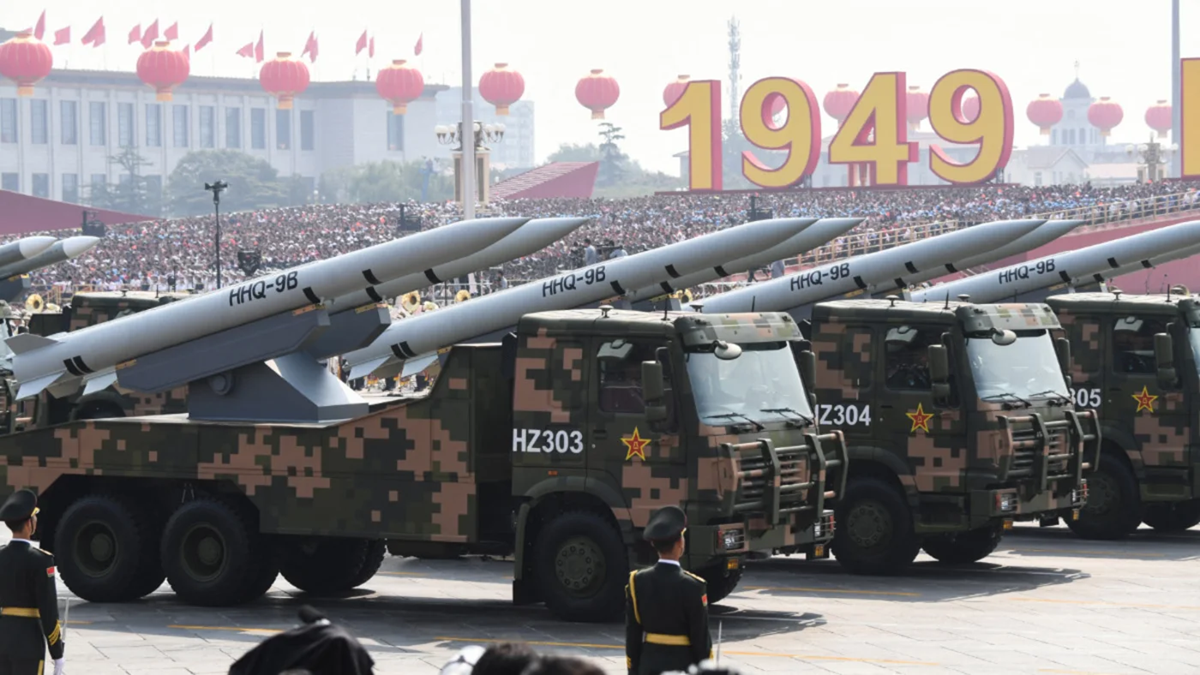 চীন থেকে অত্যাধুনিক অস্ত্রের চালান হাতে পেয়েছে ইরান