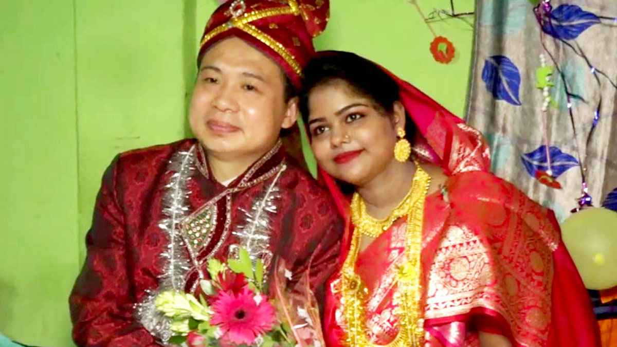 প্রেমের টানে চীন থেকে গোপালগঞ্জে, সীমাকে বিয়ে সানির