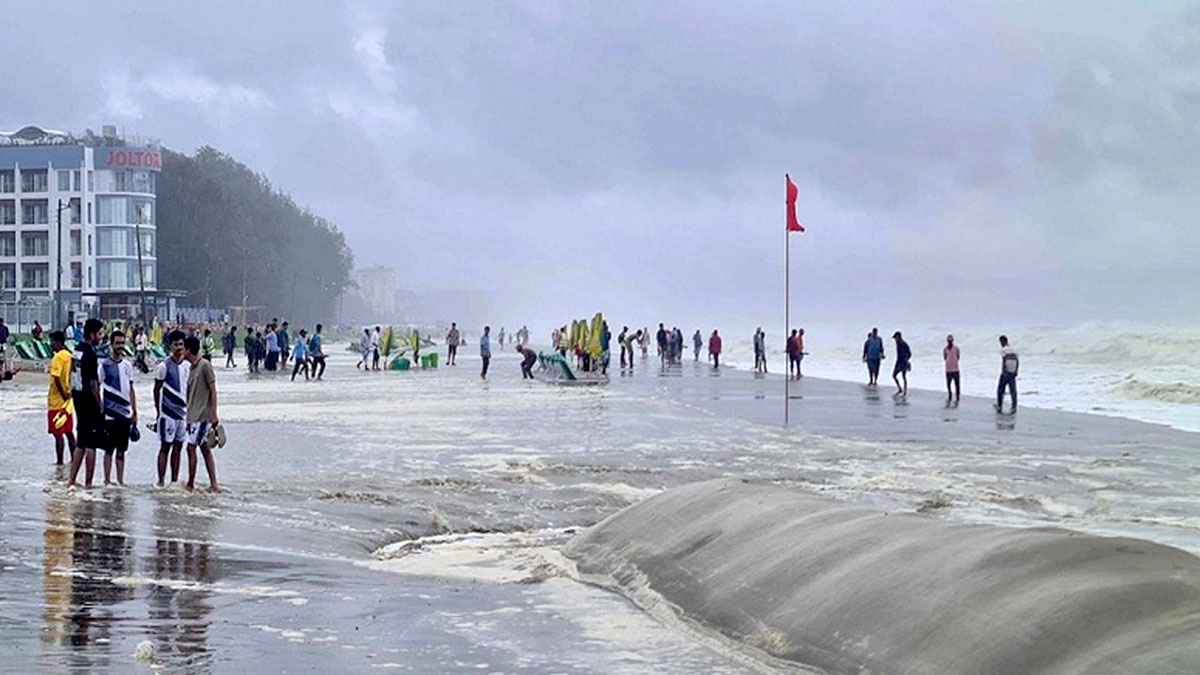 কক্সবাজারে টানা নয় দিনে ৭৮৭ মিলিমিটার বৃষ্টিপাত
