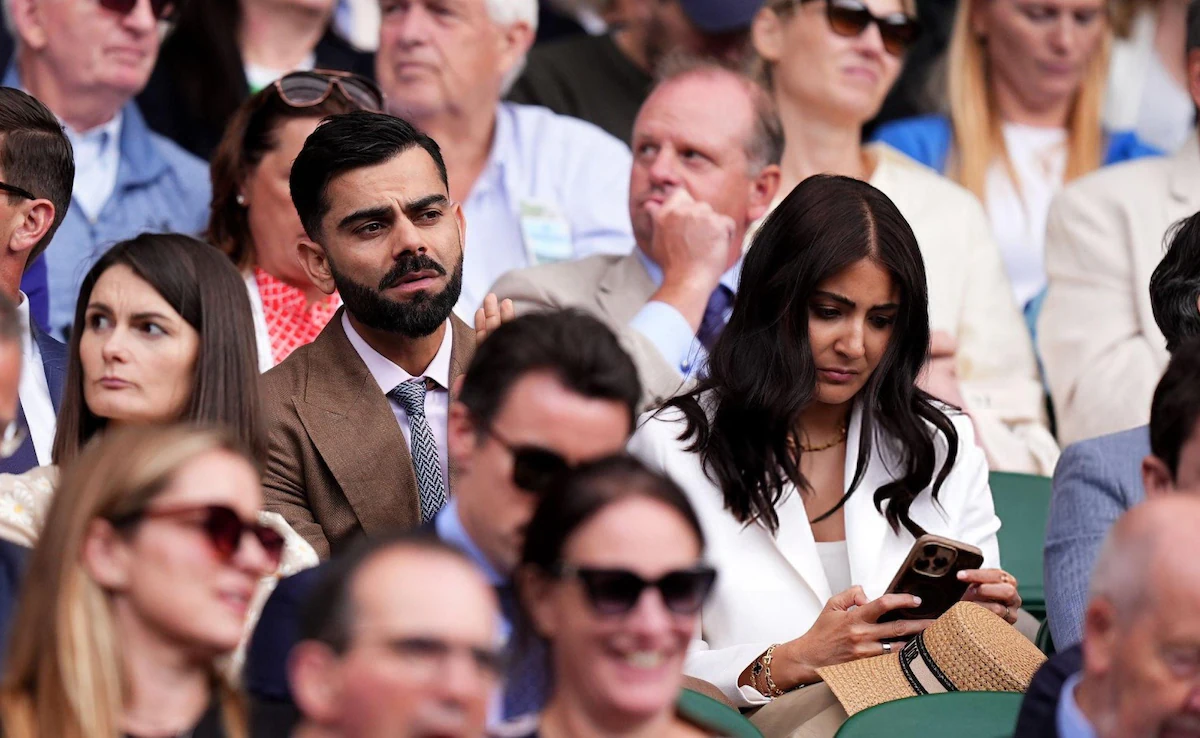 d6ktv7e_virat-kohli-anushka-sharma_625x300_08_July_25 d6ktv7e_virat-kohli-anushka-sharma_625x300_08_July_25