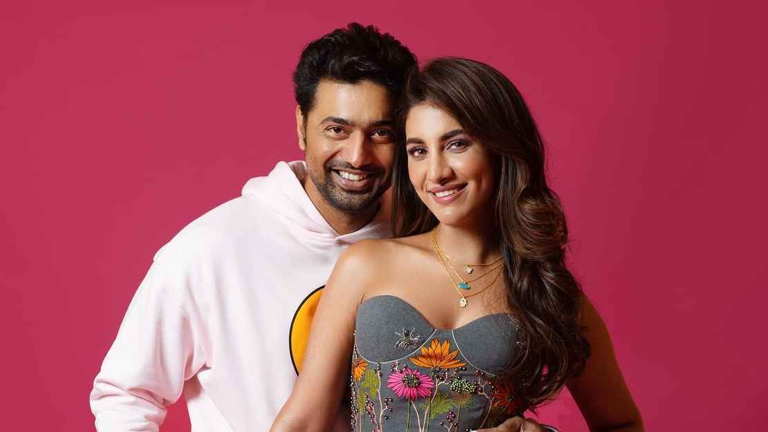 মুম্বাই চলে যাচ্ছেন দেব-রুক্মিণী, করবেন একত্রবাস