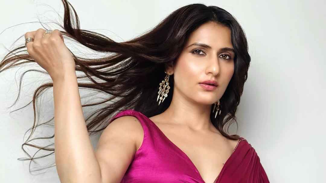 রাস্তায় যৌন হেনস্থা ও মারধরের শিকার অভিনেত্রী