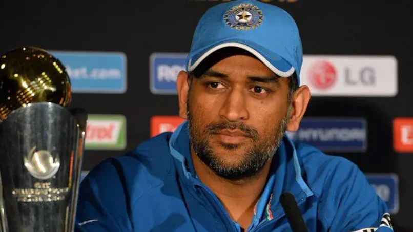 ধোনি ছাড়াও যেসব ক্রীড়াবিদ নিজের নামের ট্রেডমার্ক করেছেন