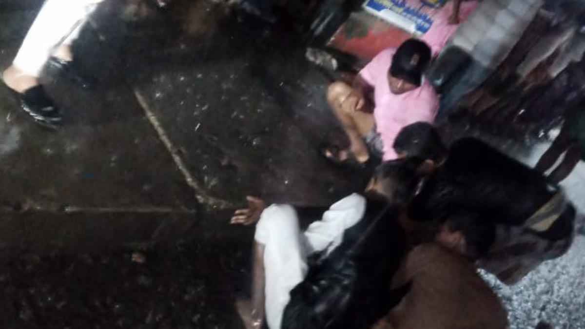 গাজীপুরে ম্যানহোলে পরে নারী নিখোঁজ, উদ্ধারে ফায়ার সার্ভিস