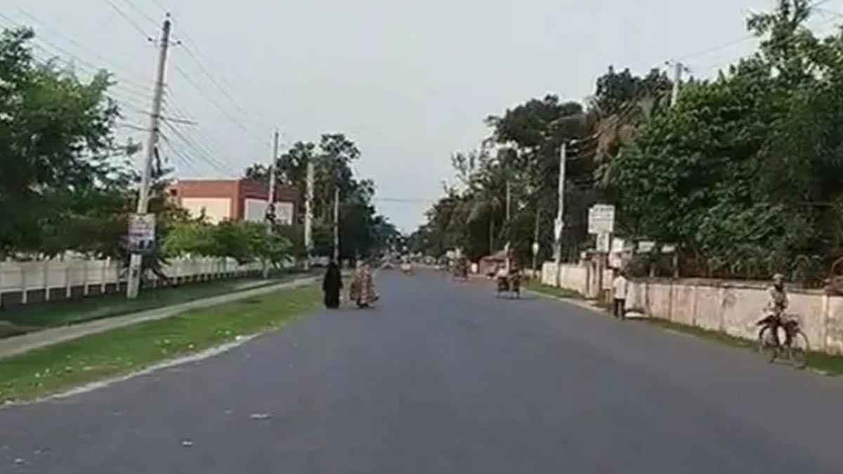 গোপালগঞ্জে ১৪ ঘণ্টা কারফিউ শিথিল