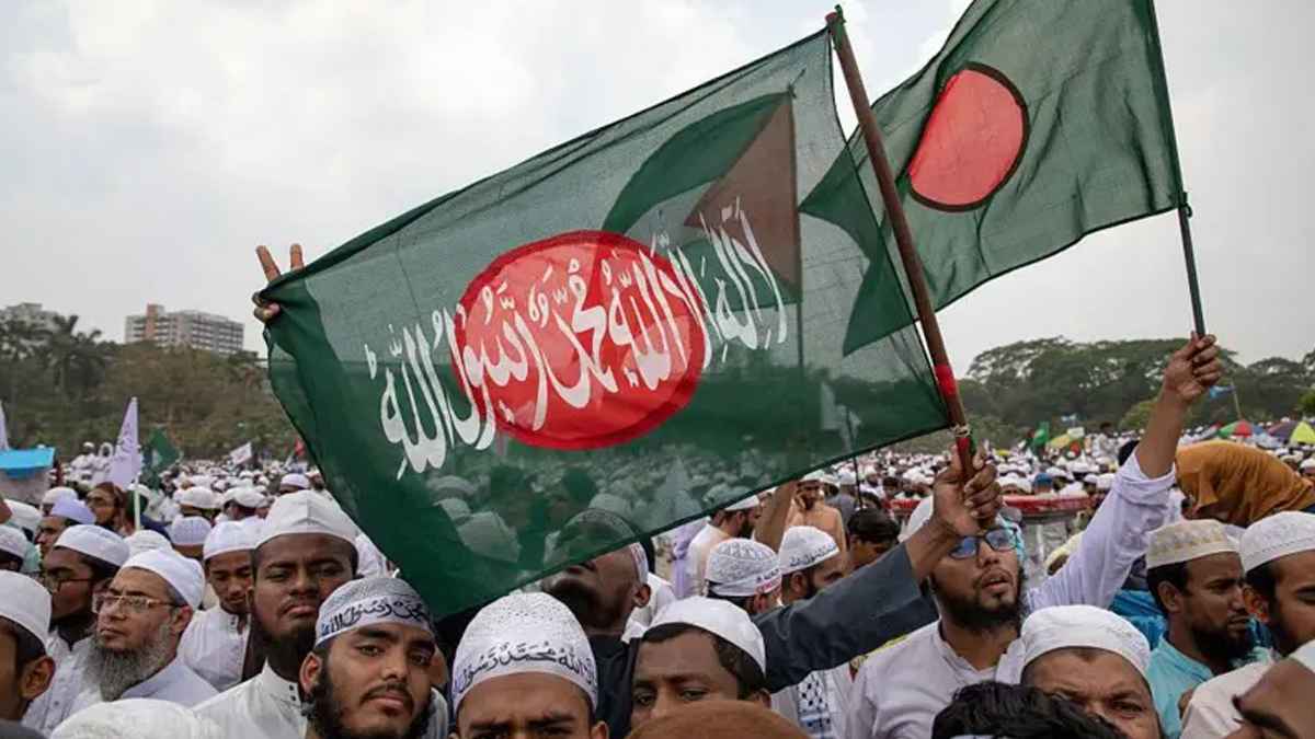 ‘ডানপন্থী রাজনীতি নতুন নয়, দৃশ্যমানতা বেড়েছে’