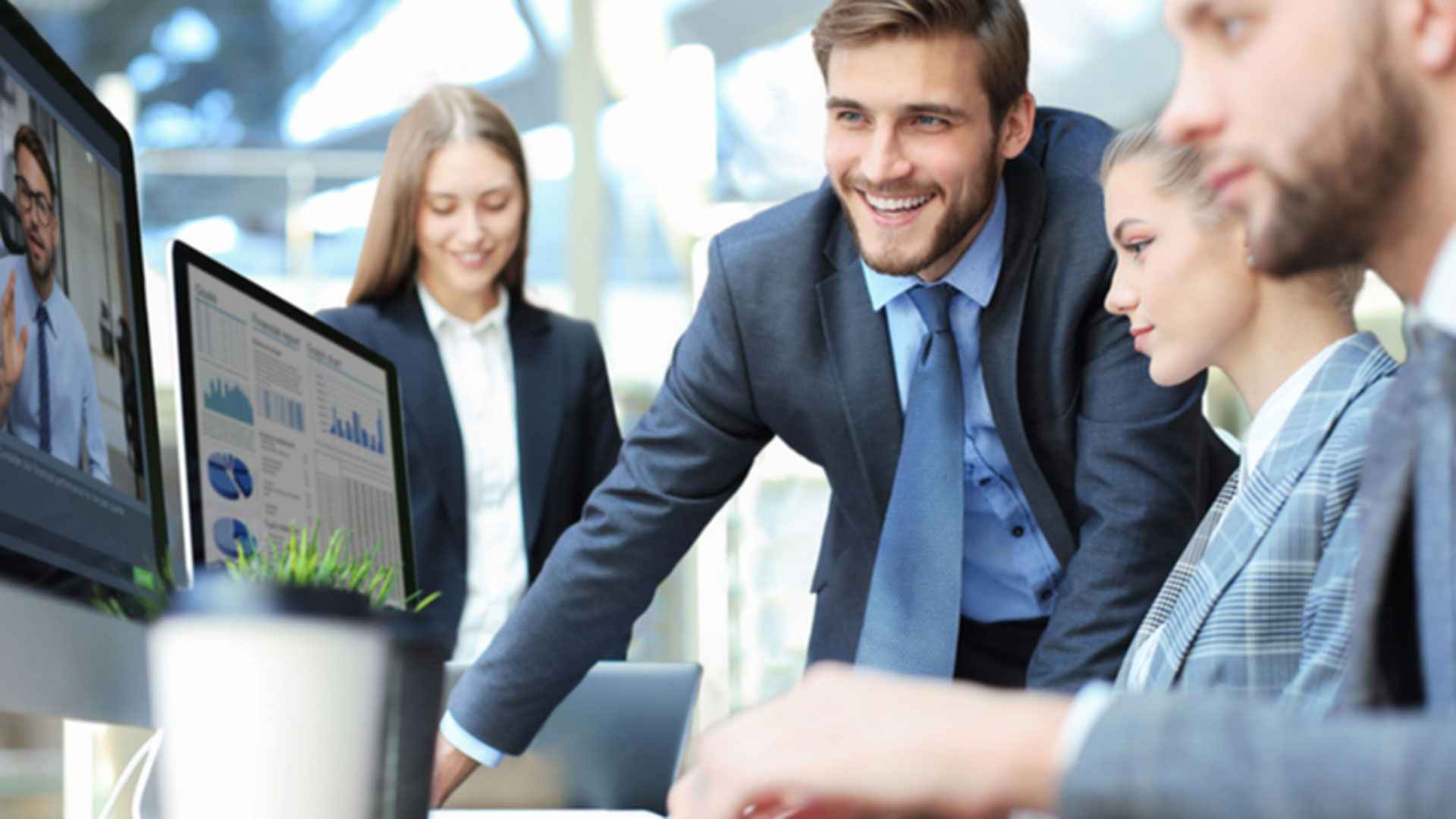 বিনা অভিজ্ঞতায় চাকরির সুযোগ দিচ্ছে রকমারি 