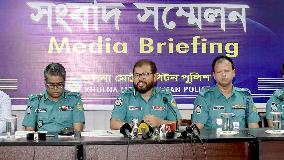 খুলনার মাদক ও যানজট আমাদের চ্যালেঞ্জ: কেএমপি কমিশনার