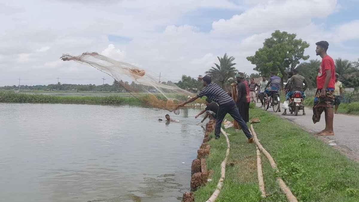 খুলনার নাছিরপুর খাল উন্মুক্ত, উৎসবে ২০ গ্রামের মানুষ