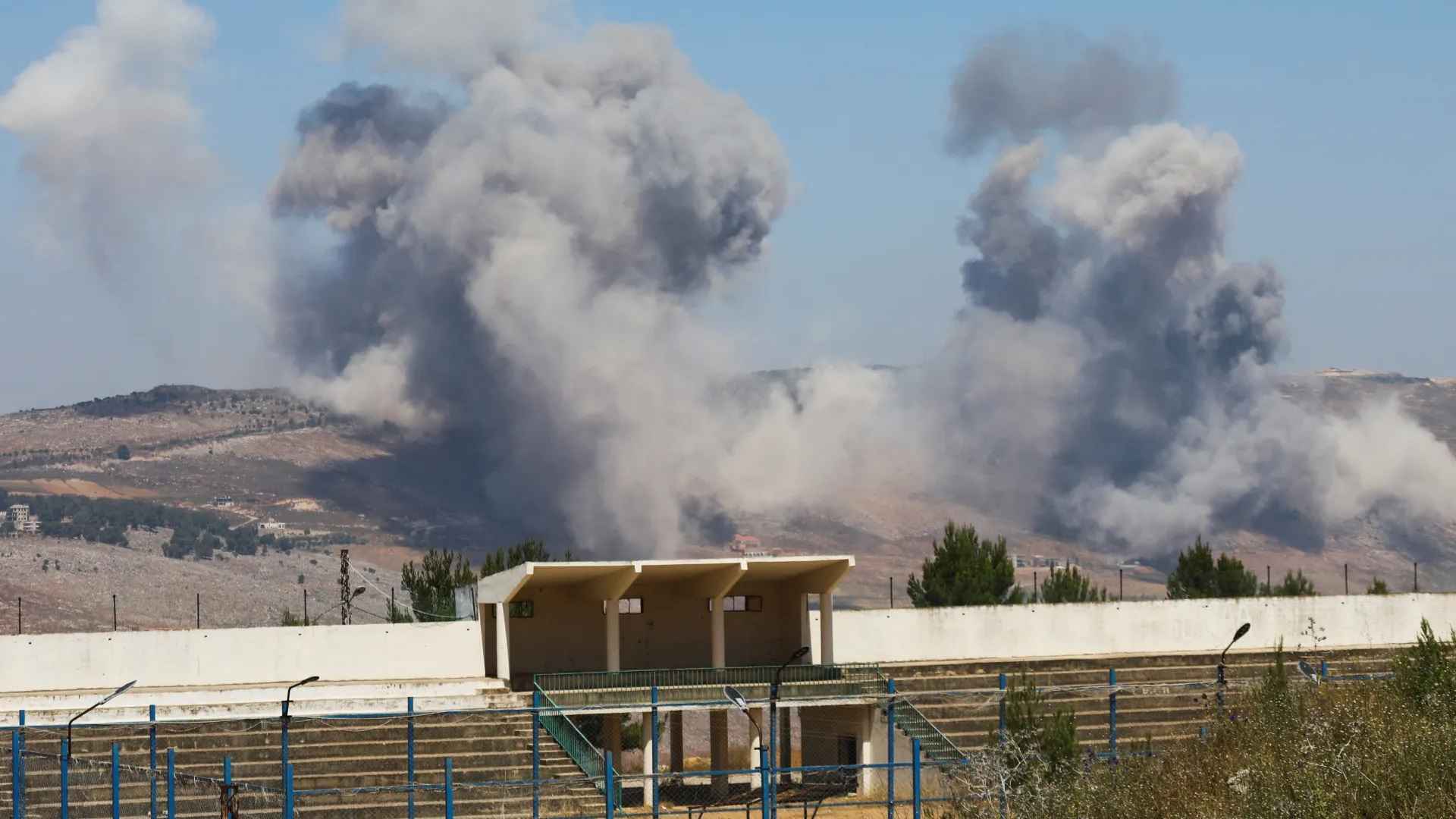 লেবাননে আবারও ইসরায়েলের হামলা, নিহত ১২
