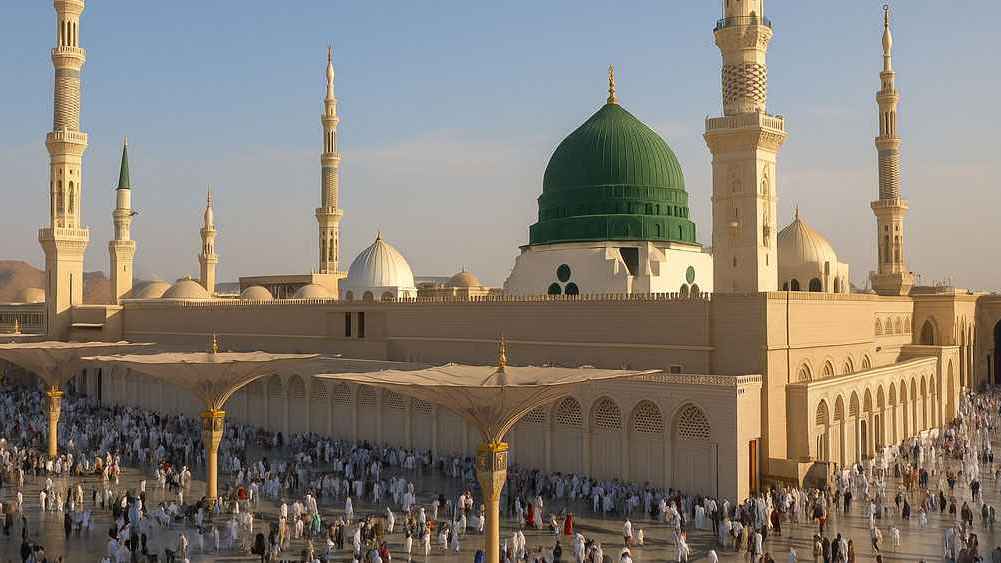 হজ মৌসুমে রেকর্ড সংখ্যক মুসল্লির রওজা জিয়ারত