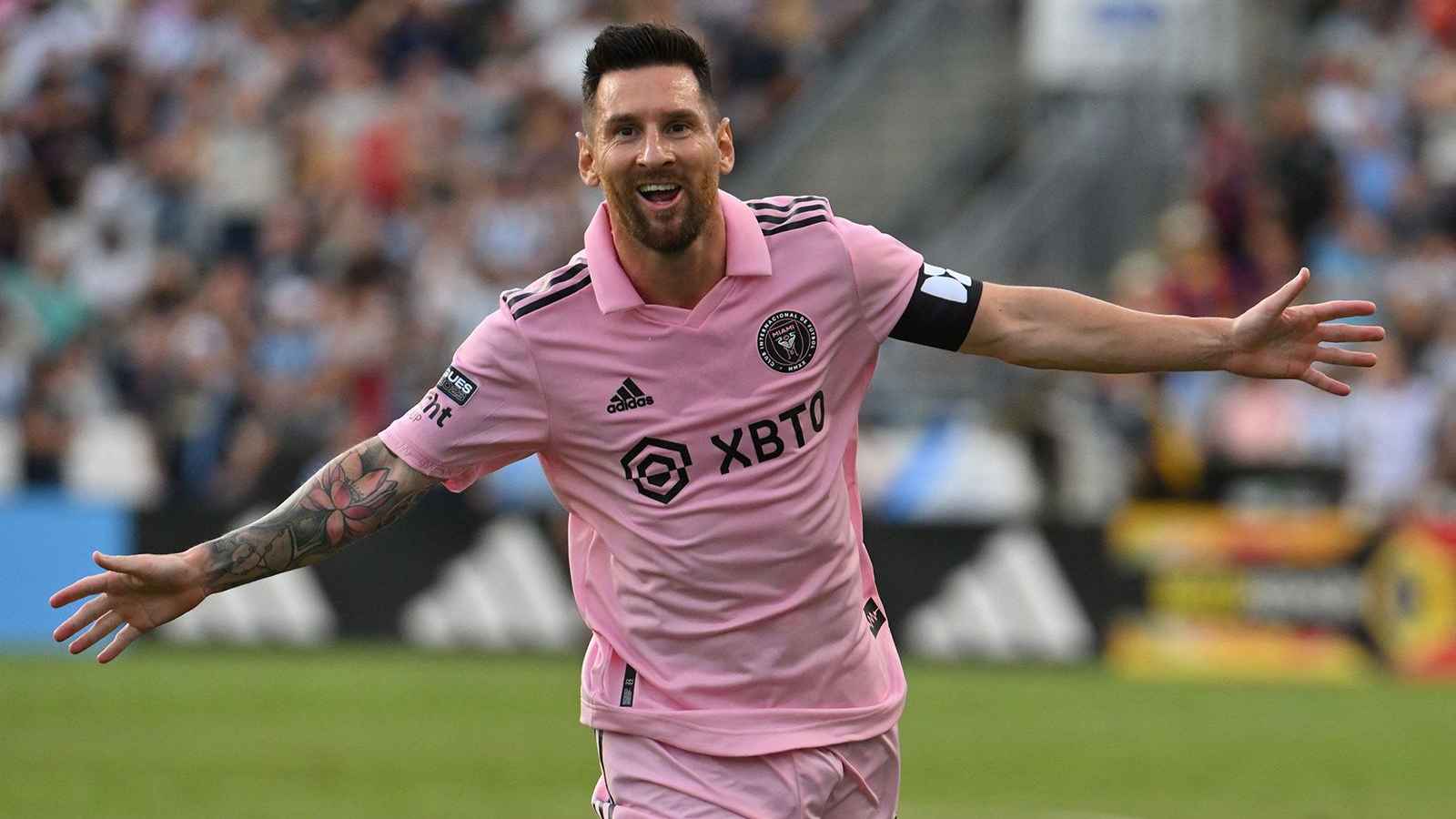 ‘প্রতি তিন দিনে রেকর্ড ভাঙে মেসি’