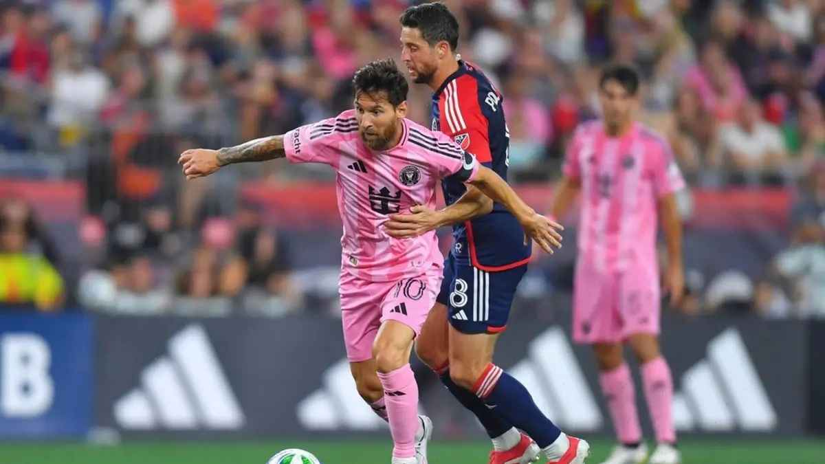 মিয়ামির জয়ের রাতে ইতিহাস গড়লেন মেসি