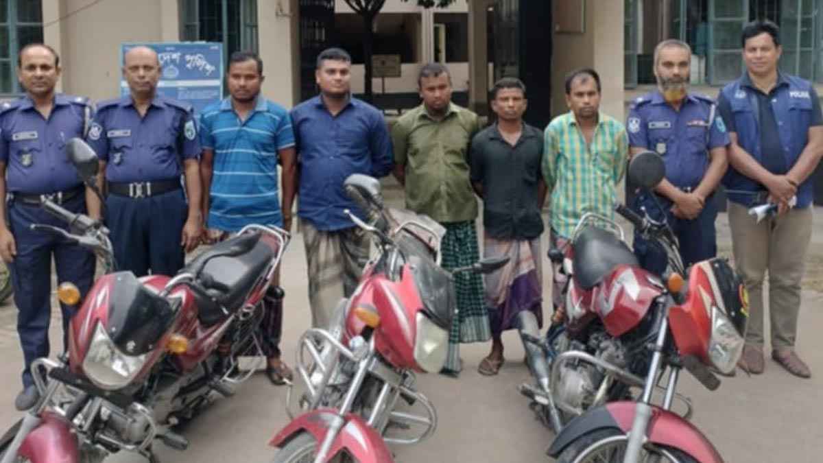 রংপুরের ৩ চোরাই মোটরসাইকেল উদ্ধার, গ্রেফতার ৫