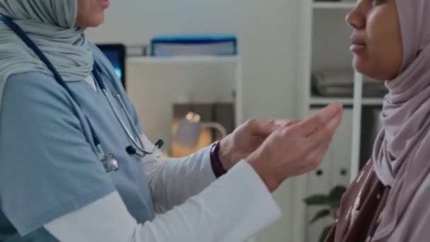 muslim_women_doctor