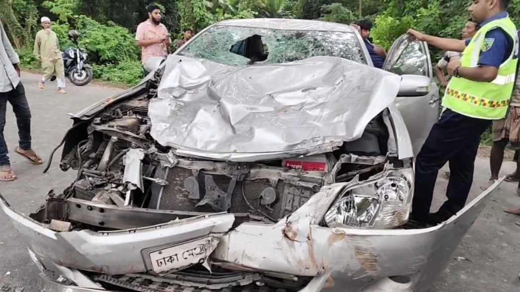 নাটোরে এক মাসে সড়কে ঝড়লো ১৬ প্রাণ