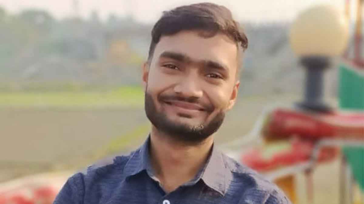 বিজয়ের মিছিলে পুলিশের গুলিতে শহীদ হন অন্তর ইসলাম