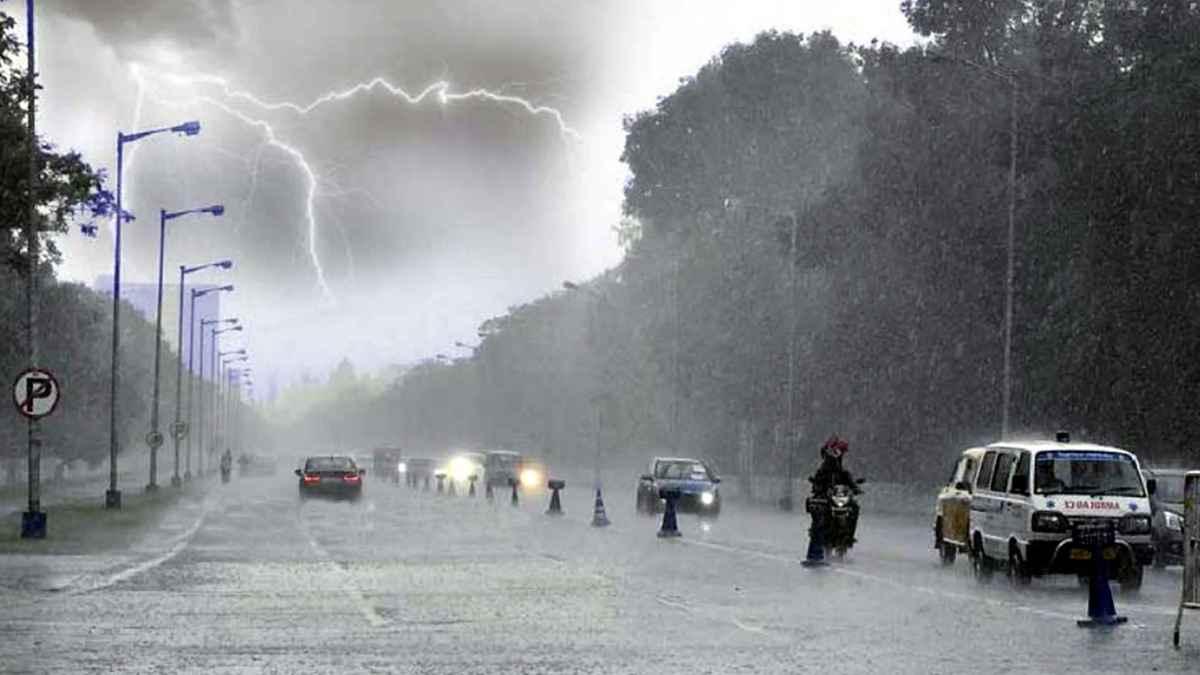 সন্ধ্যার মধ্যে বজ্রসহ বৃষ্টি হতে পারে