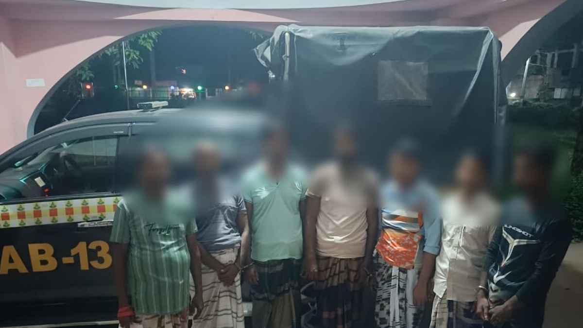 ৭ ভাই-ভাতিজা মিলে ব্যবসায়ীকে হত্যা, র্যাবের জালে আসামিরা
