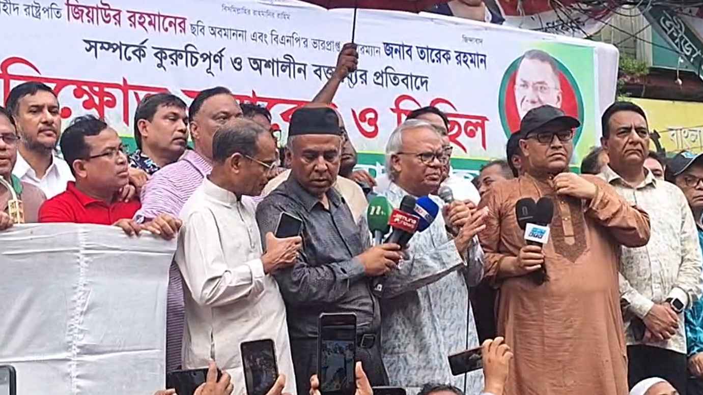 নির্বাচন নিয়ে ভেতরে ভেতরে গভীর ষড়যন্ত্র চলছে: রিজভী