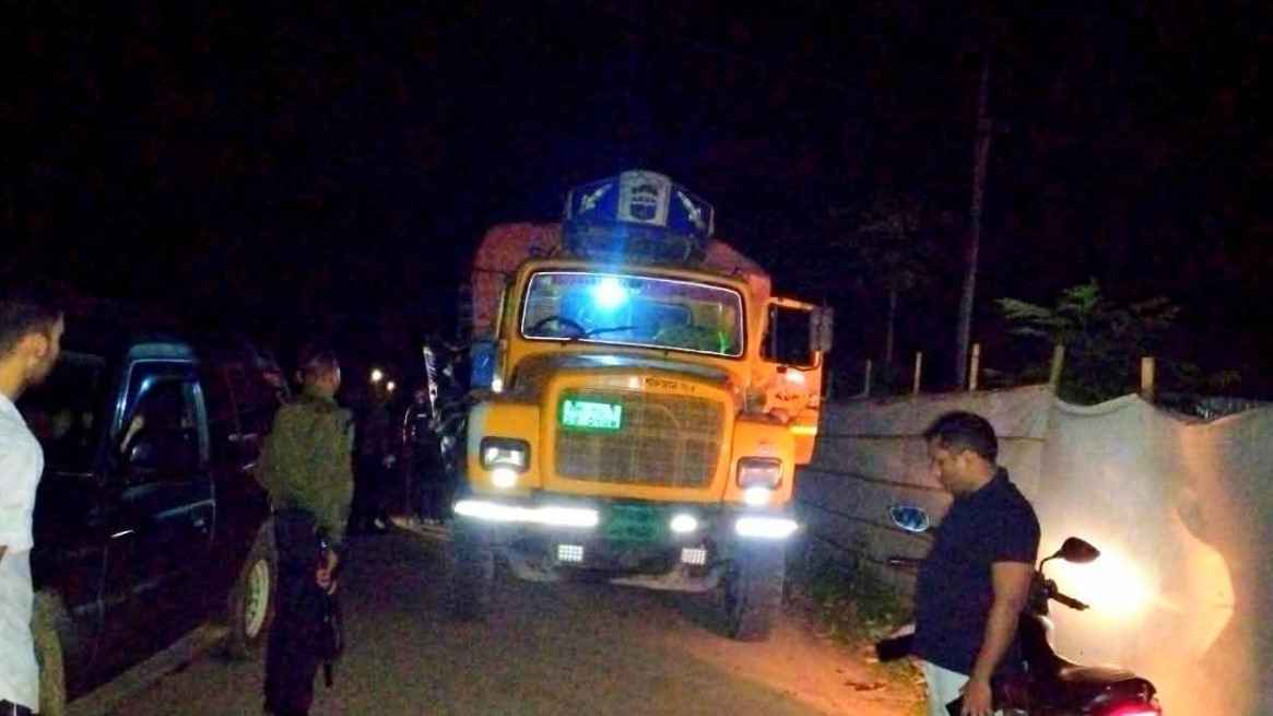 শেরপুরে অবৈধ বালু উত্তোলন বন্ধে অভিযান