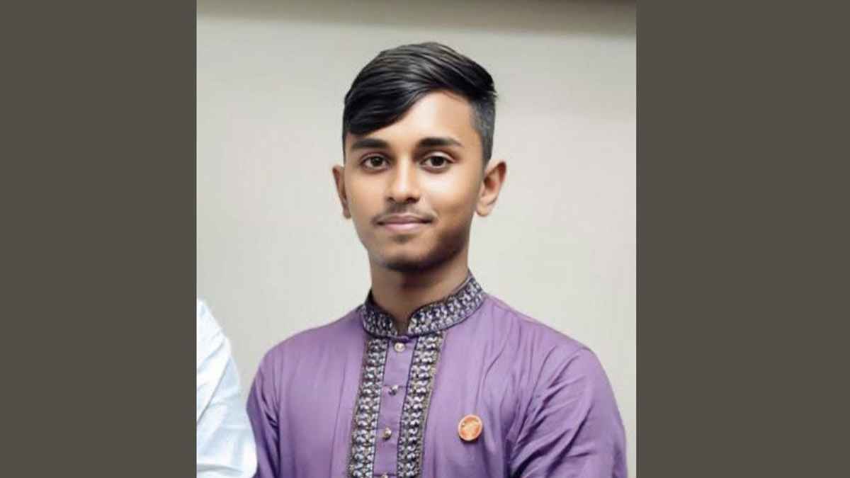 রাতের আঁধারে ‘আ.লীগ’ সেজে মিছিল, সমন্বয়ক বহিষ্কার