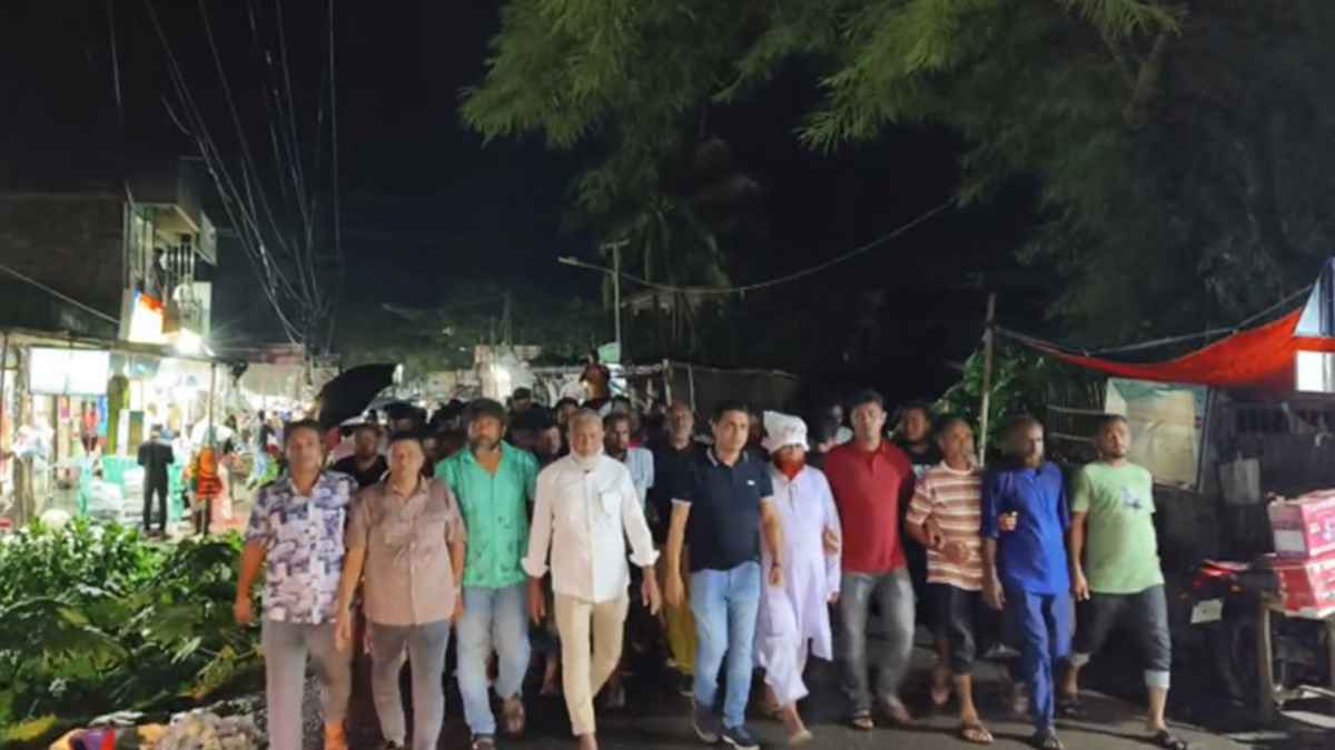 সংসদীয় আসন পুনর্বিন্যাসের প্রতিবাদে সাতক্ষীরার শ্যামনগরে বিক্ষোভ