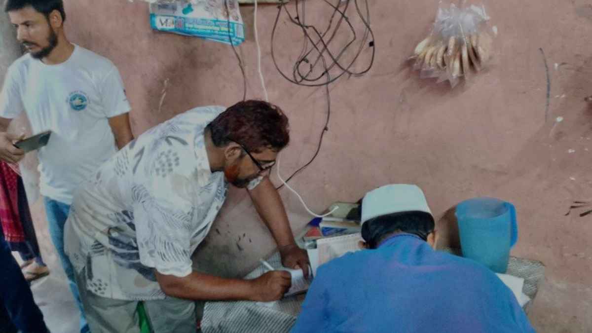শেরপুরে অনুমোদনহীন ২ বেকারিকে জরিমানা