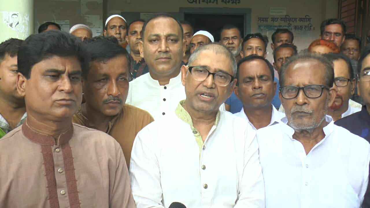 কিছু দল জনগণের সাড়া না পেয়ে পিআর নির্বাচনের কথা বলছে: আযম খান