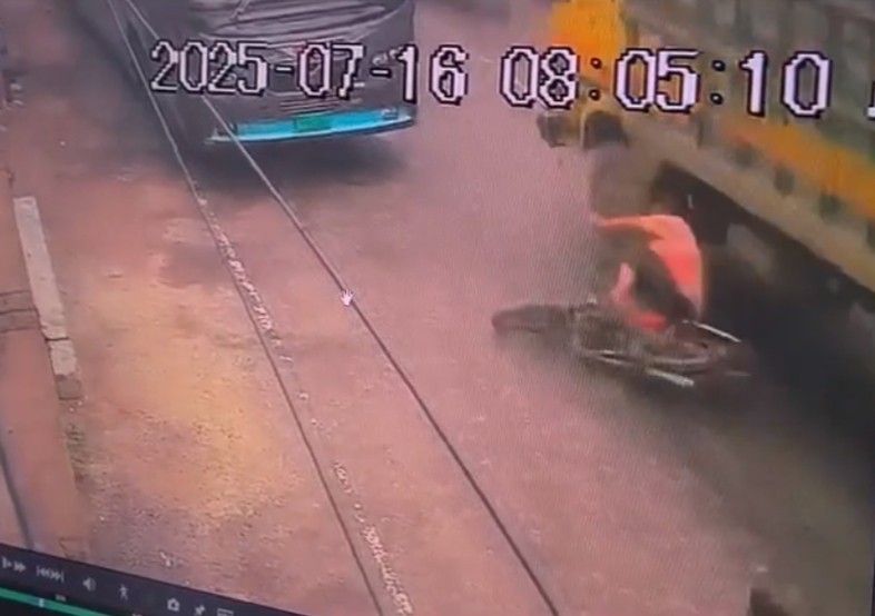 thumbnail_1000118144