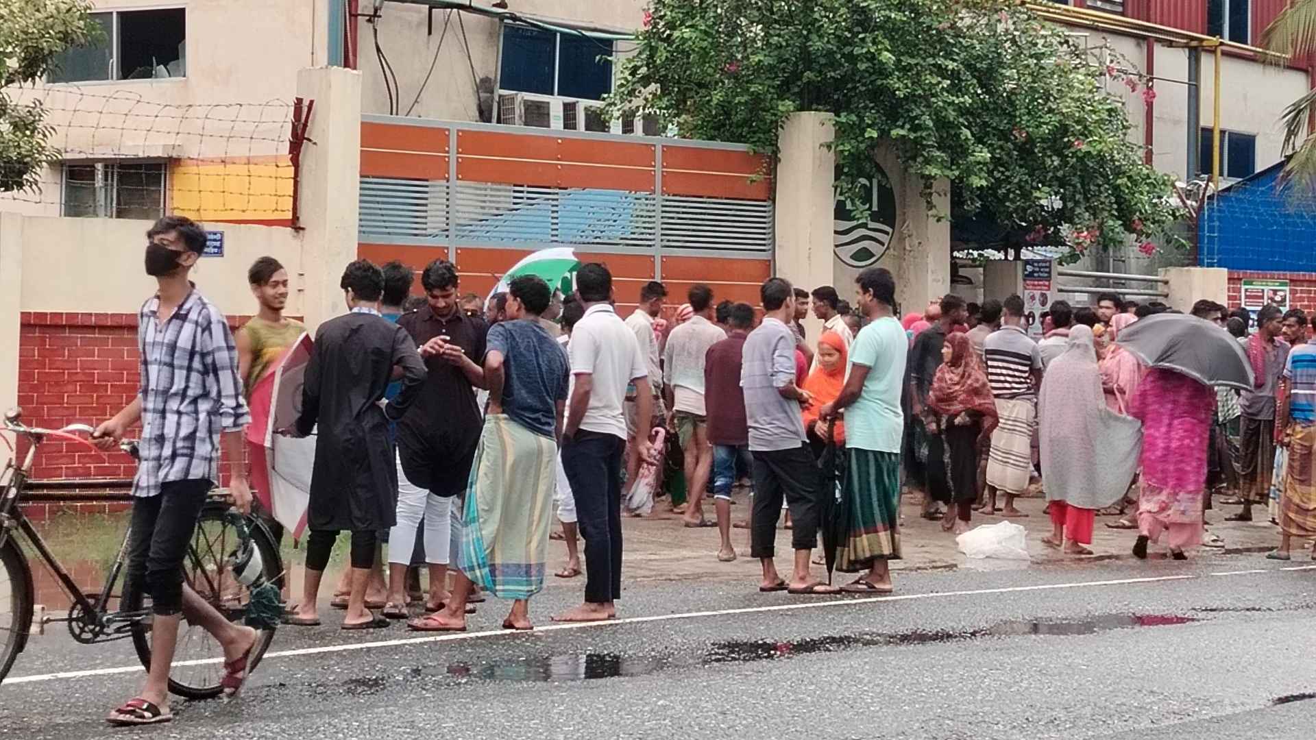 সিরাজগঞ্জে নিখোঁজ যুবকের মরদেহ ডোবা থেকে উদ্ধার