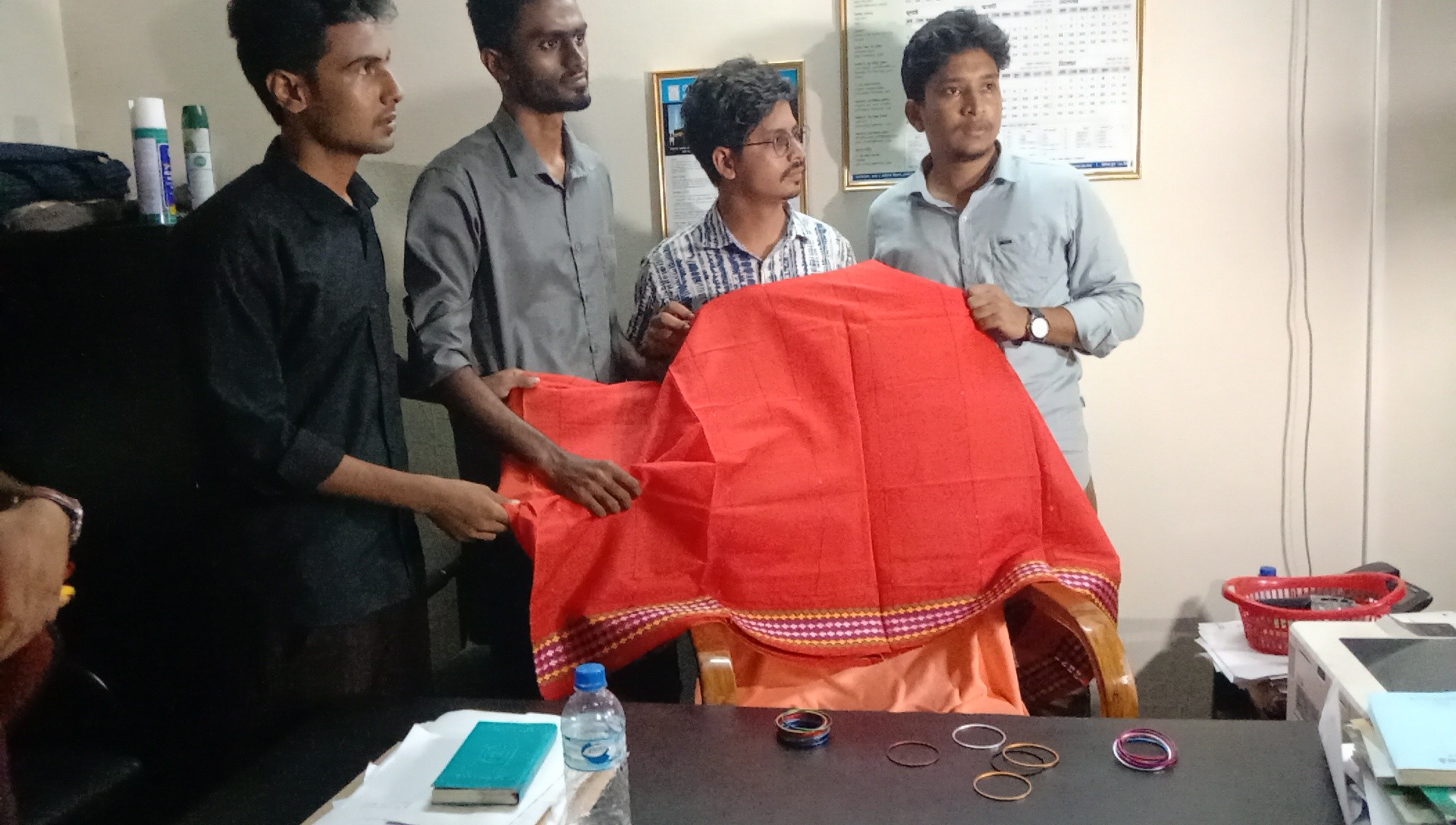 thumbnail_1000128304