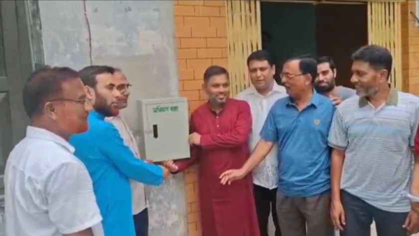 কুষ্টিয়ায় চাঁদাবাজ ও দখলবাজদের তথ্য জানাতে জেলা বিএনপির অভিযোগ বক্স