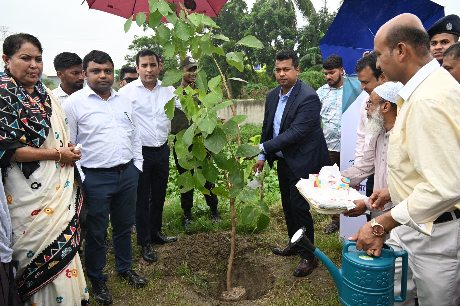 thumbnail_1000227642