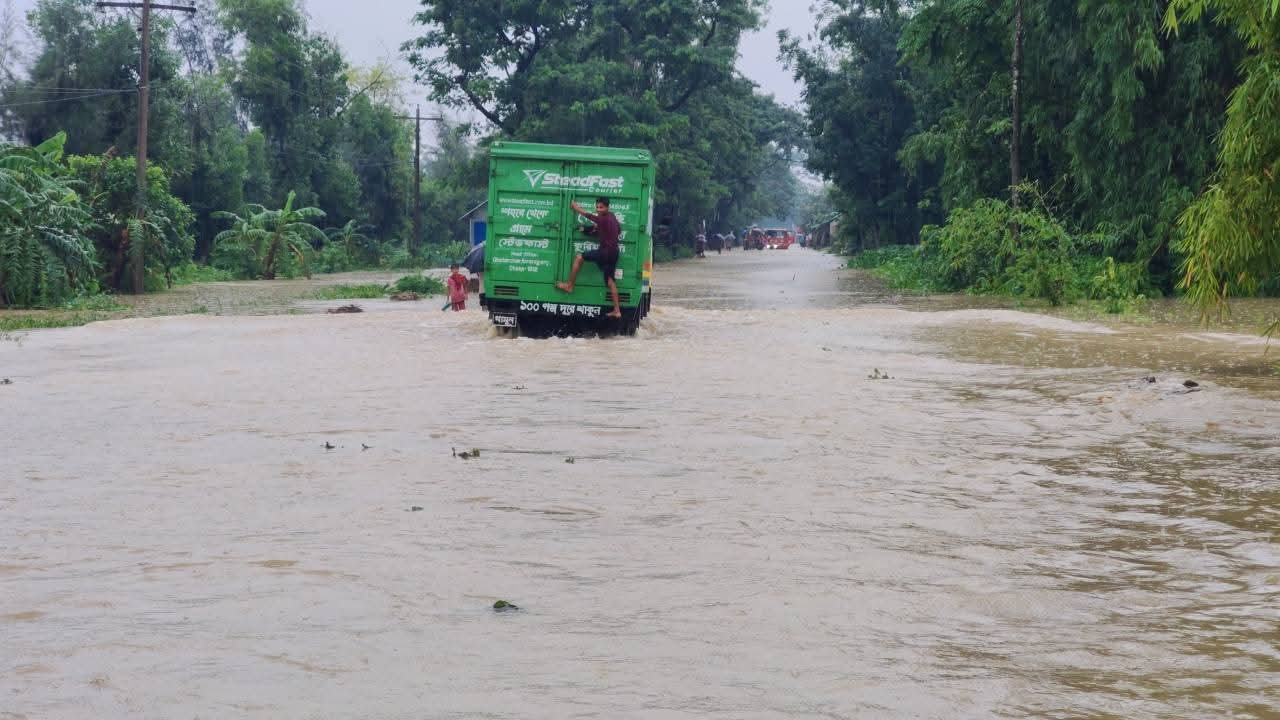 thumbnail_1000445796