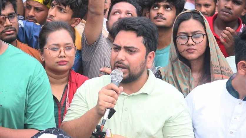 ফ্যাসিবাদী ব্যবস্থা বিলুপ্ত হয়নি, আগের সিস্টেম এখনও আছে: নাহিদ