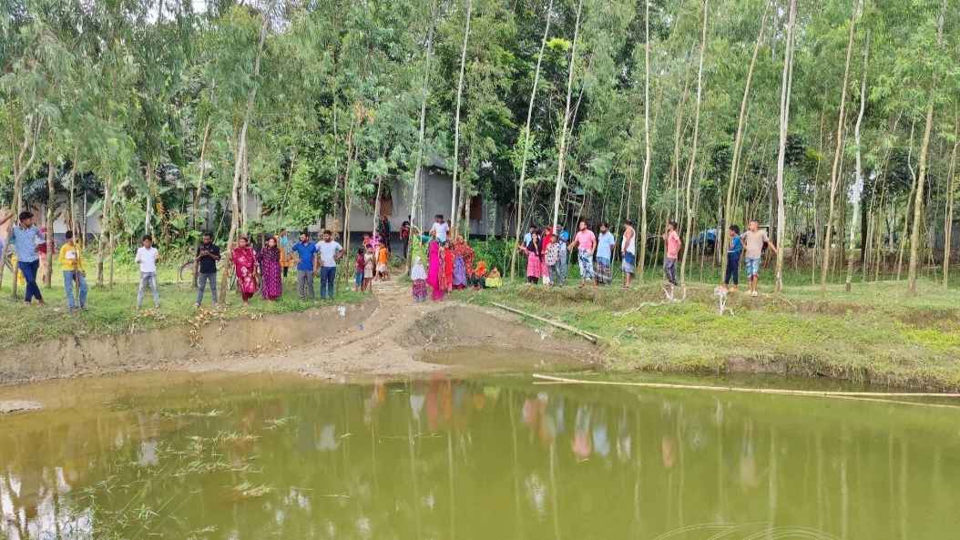 ১০ ঘণ্টা পর জীবিত সন্দেহে কাফনসহ হাসপাতালে স্বজনরা