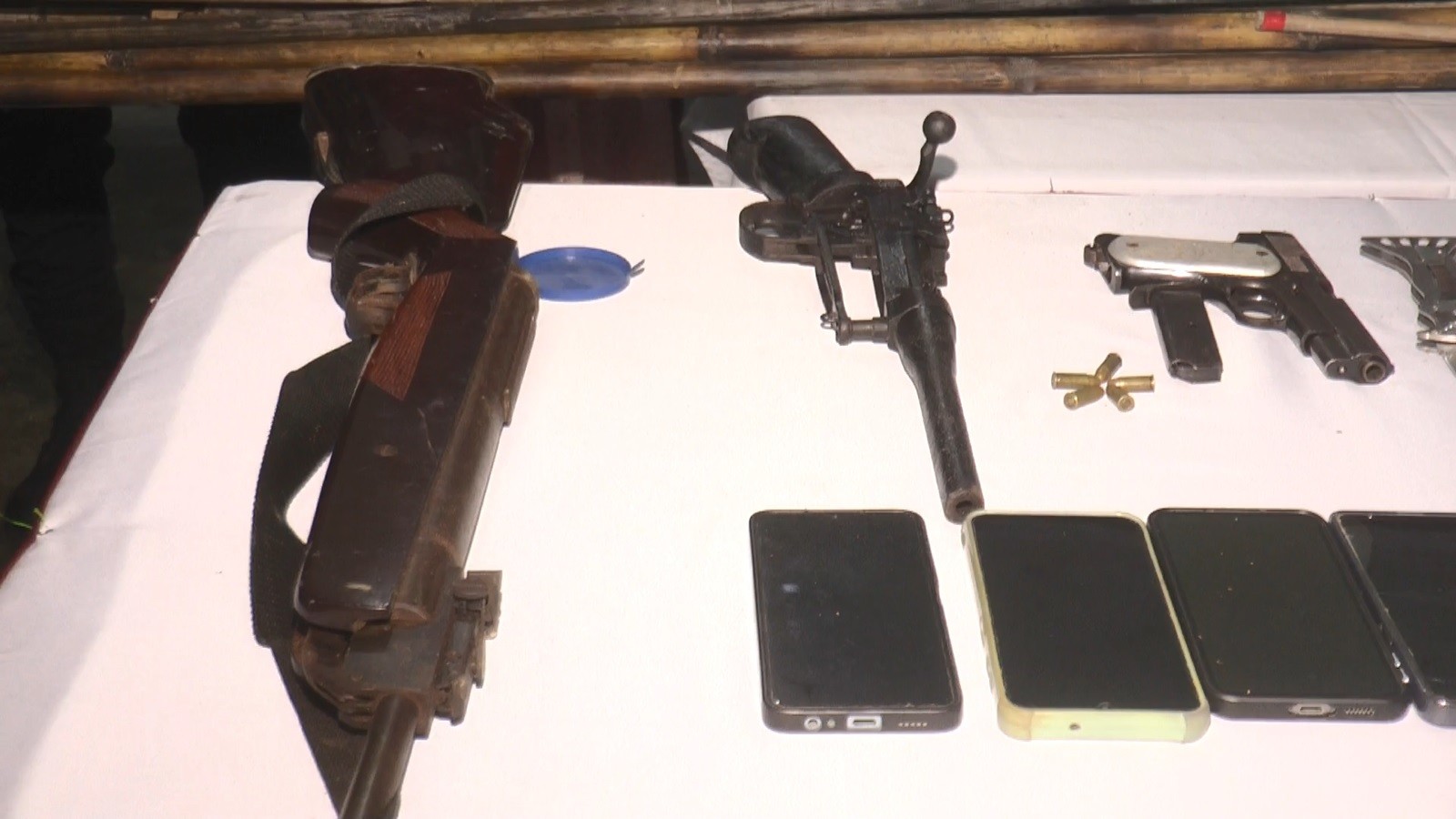 thumbnail_Madaripur_25-07-25_(ARMY_ARMS_Recovery,_Press_Confa)_Pic-05