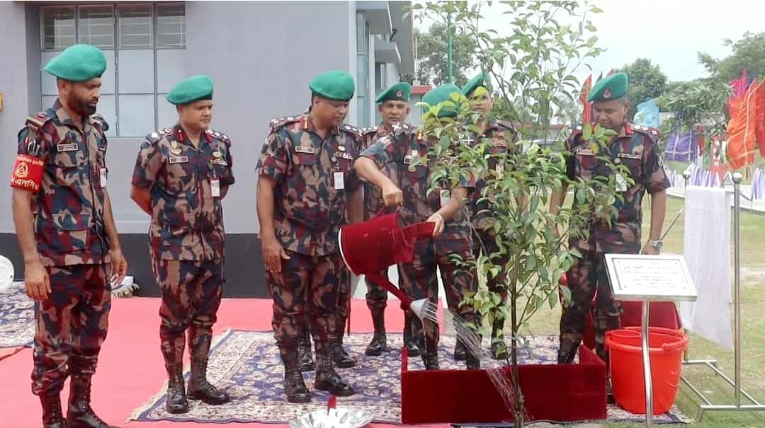 thumbnail_received_905159161805143