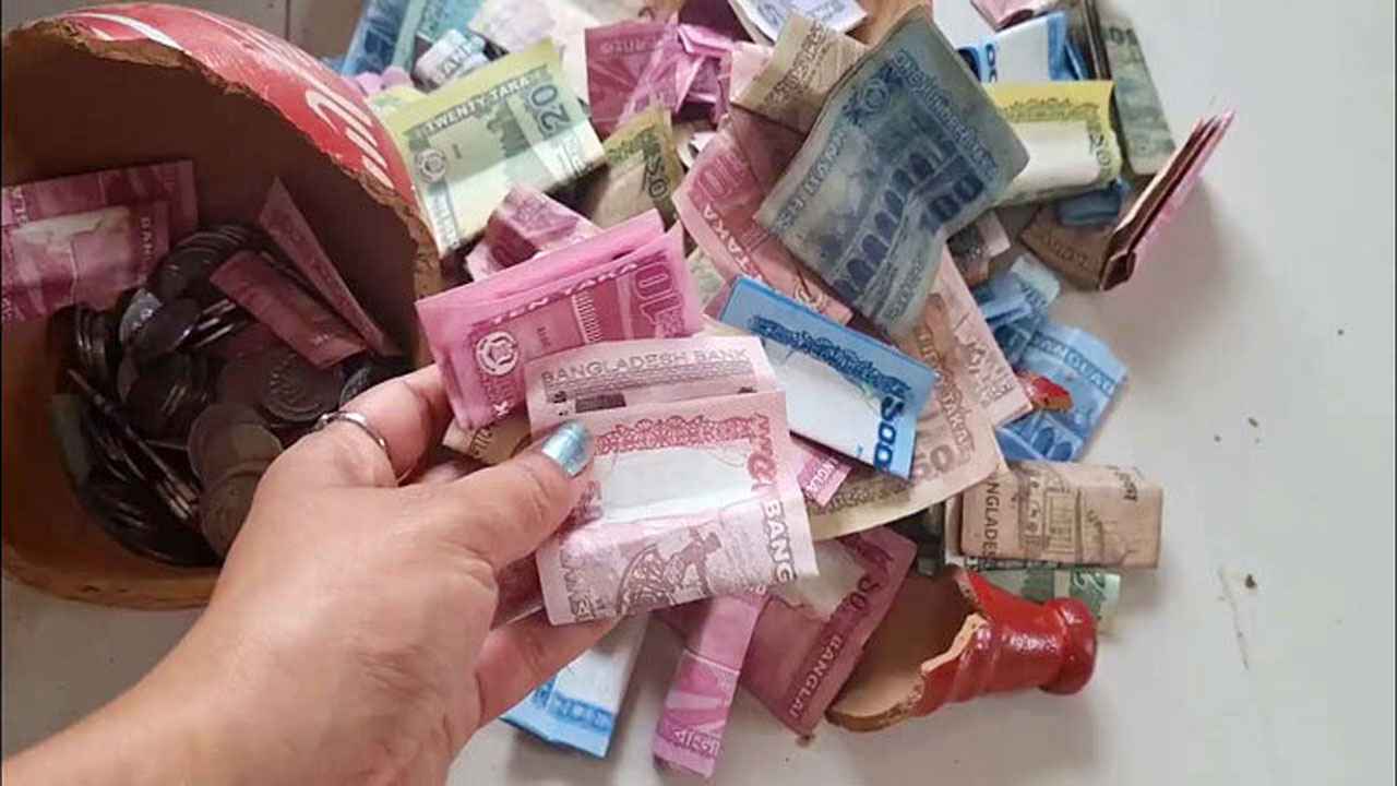 হিসাব বাড়লেও আমানত কমছে স্কুল শিক্ষার্থীদের