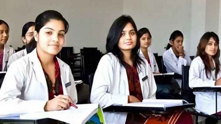 এমবিবিএস ২০২৪-২৫ শিক্ষাবর্ষের ক্লাস শুরু