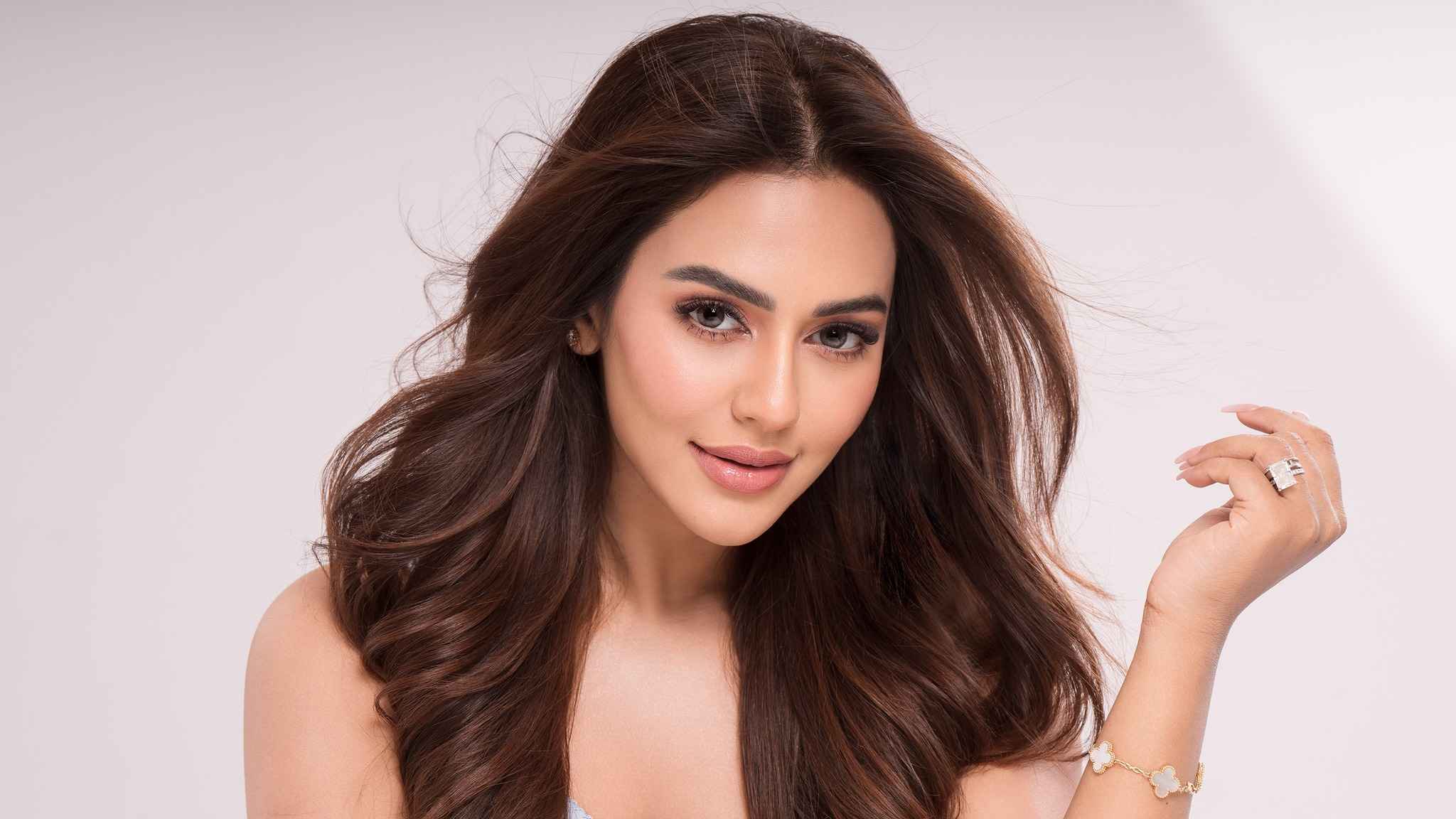 নুসরাত ফারিয়ার ইঙ্গিতপূর্ণ পোস্ট