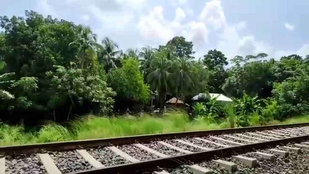 গাইবান্ধায় ট্রেনে কাটা পড়ে যুবকের মৃত্যু