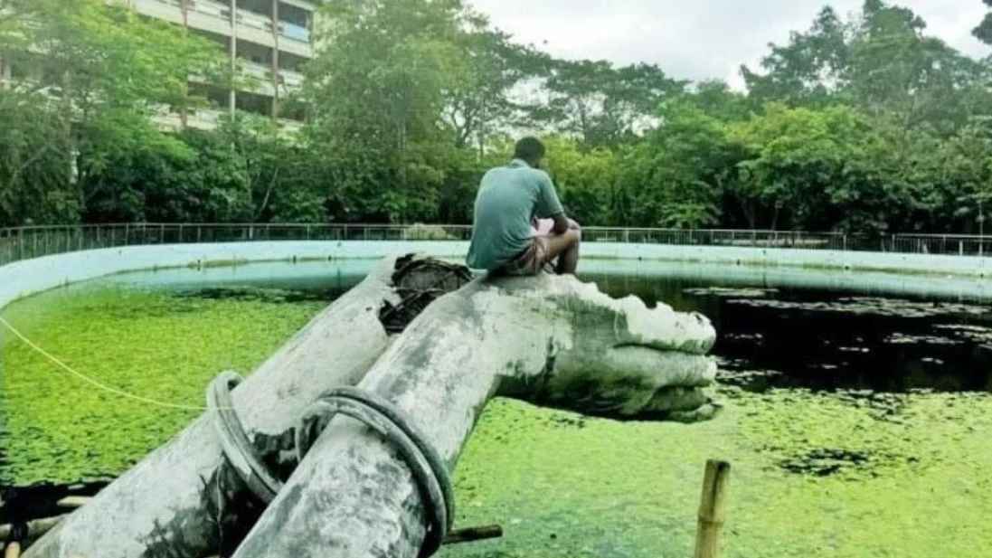 ‘অঞ্জলি লহ মোর’ ভাঙচুরের প্রতিবাদে ১২০ নাগরিকের বিবৃতি