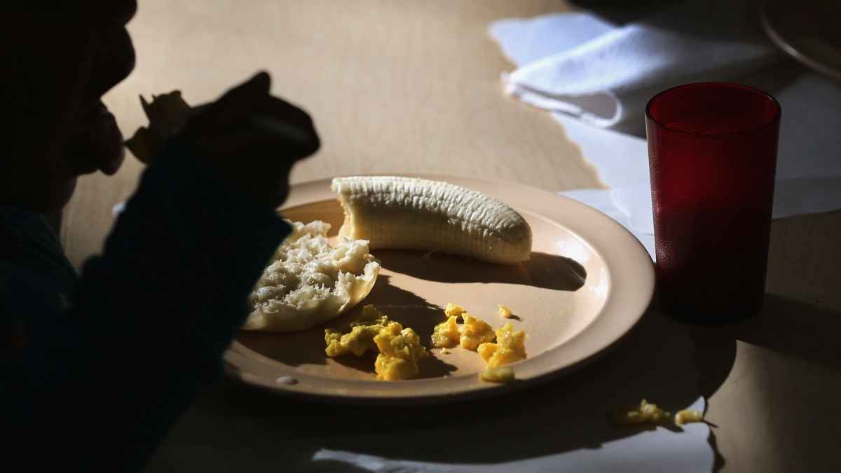 কাজা রোজা ভেঙে ফেললে কাফফারা দিতে হবে কি?