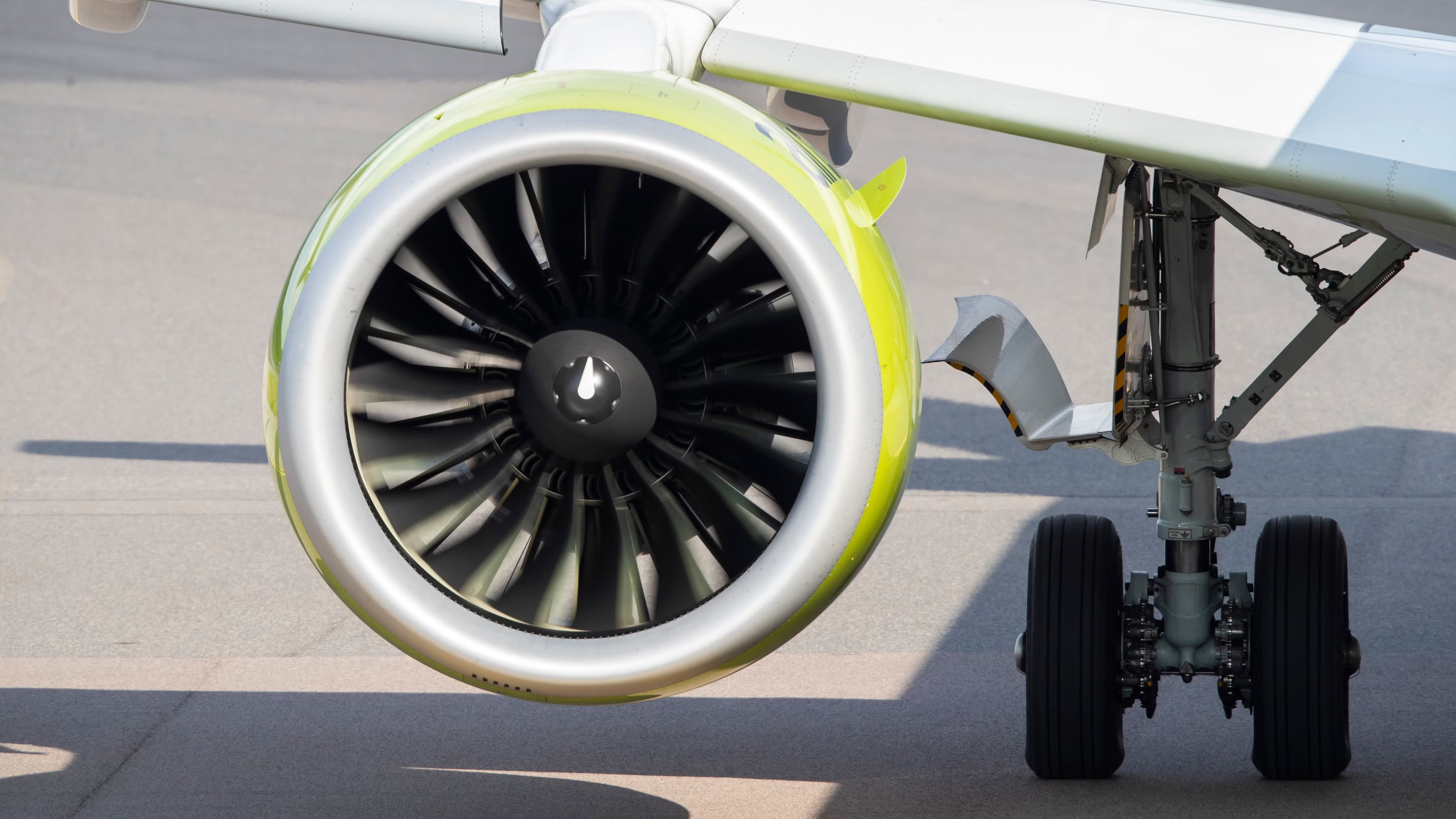 ENGINE_PIC